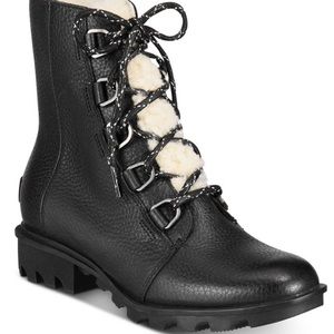 Women's Black Leather Lace-Up Boots